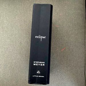 Twilight series: Eclipse book by Stephenie Meyer